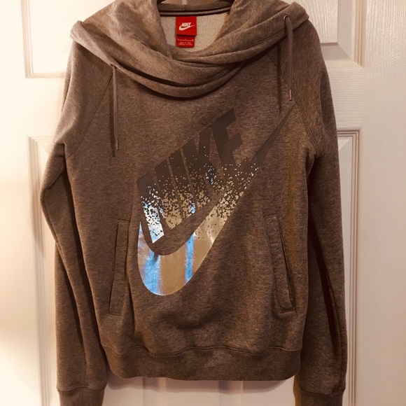 Nike Tops - Nike Women Hoodie